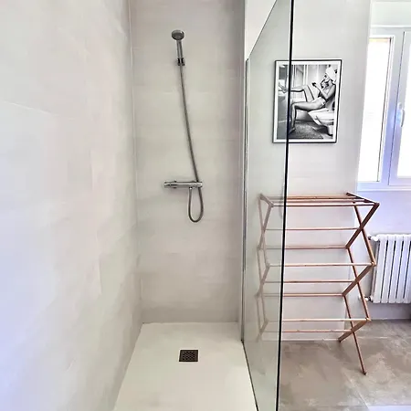El Piso De Abajo